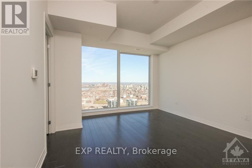 












3702 - 805 CARLING AVENUE

,
Ottawa,




Ontario
K1S2E7

