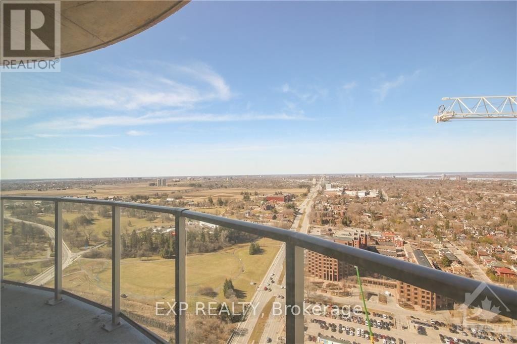 












3702 - 805 CARLING AVENUE

,
Ottawa,




Ontario
K1S2E7

