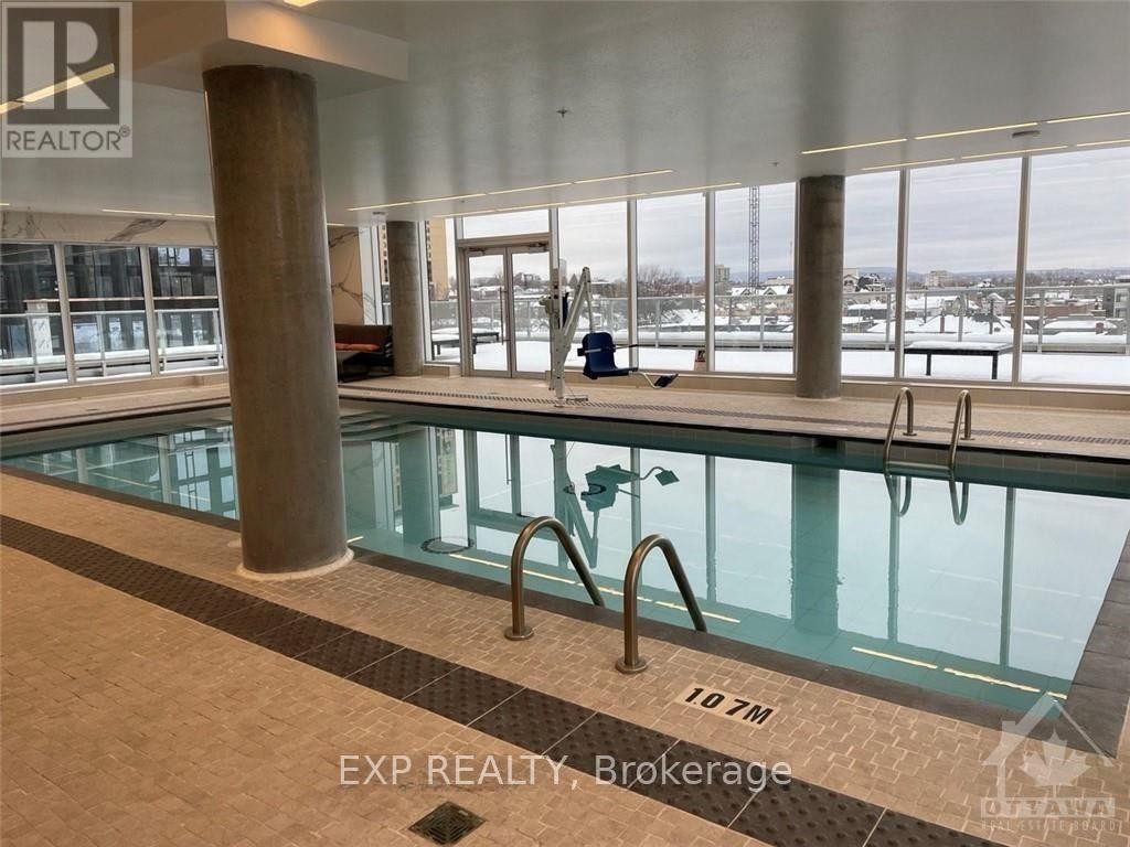 












3702 - 805 CARLING AVENUE

,
Ottawa,




Ontario
K1S2E7

