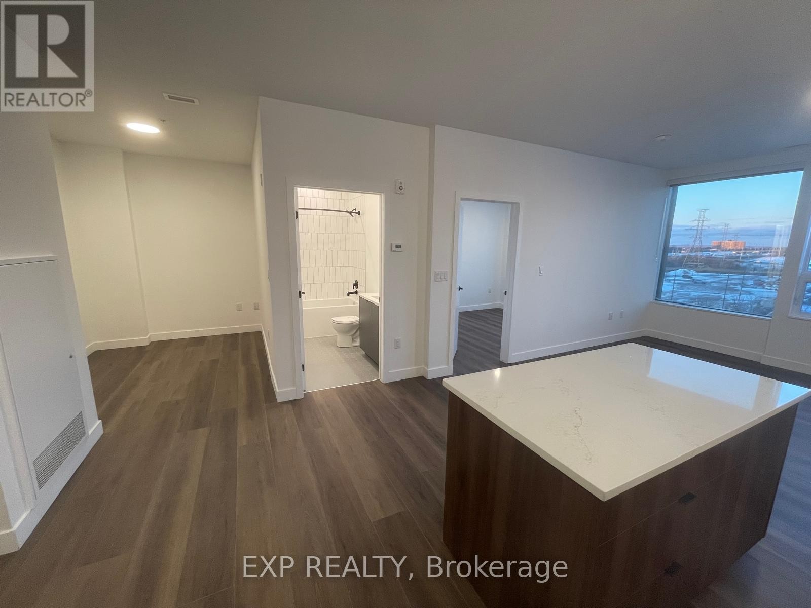 












1600 JAMES NAISMITH DRIVE

,
Ottawa,




Ontario
K1B5N8

