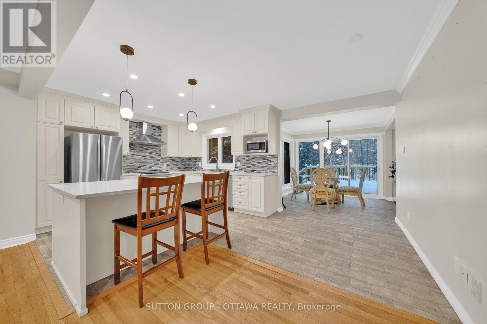 












661 BLAIR ROAD

,
Ottawa,




Ontario
K1J7M4

