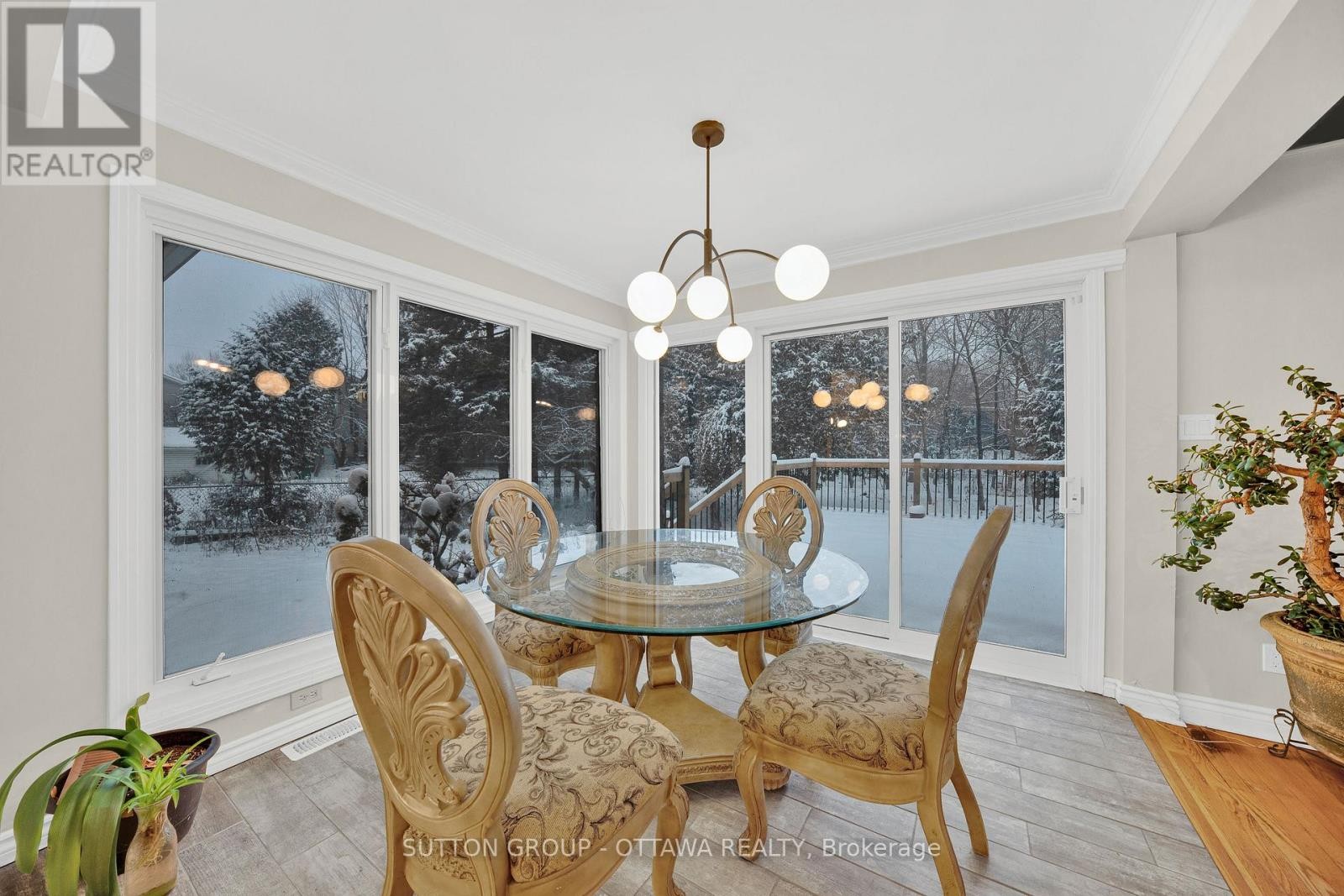 












661 BLAIR ROAD

,
Ottawa,




Ontario
K1J7M4

