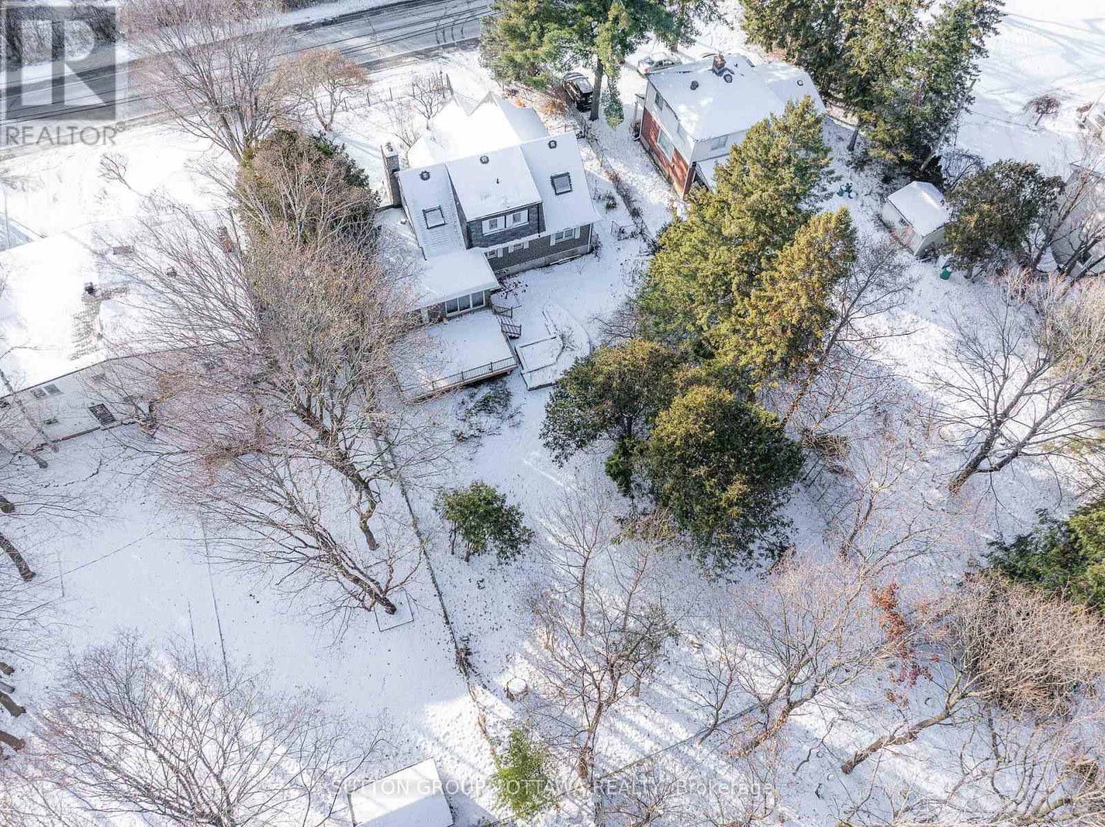 












661 BLAIR ROAD

,
Ottawa,




Ontario
K1J7M4

