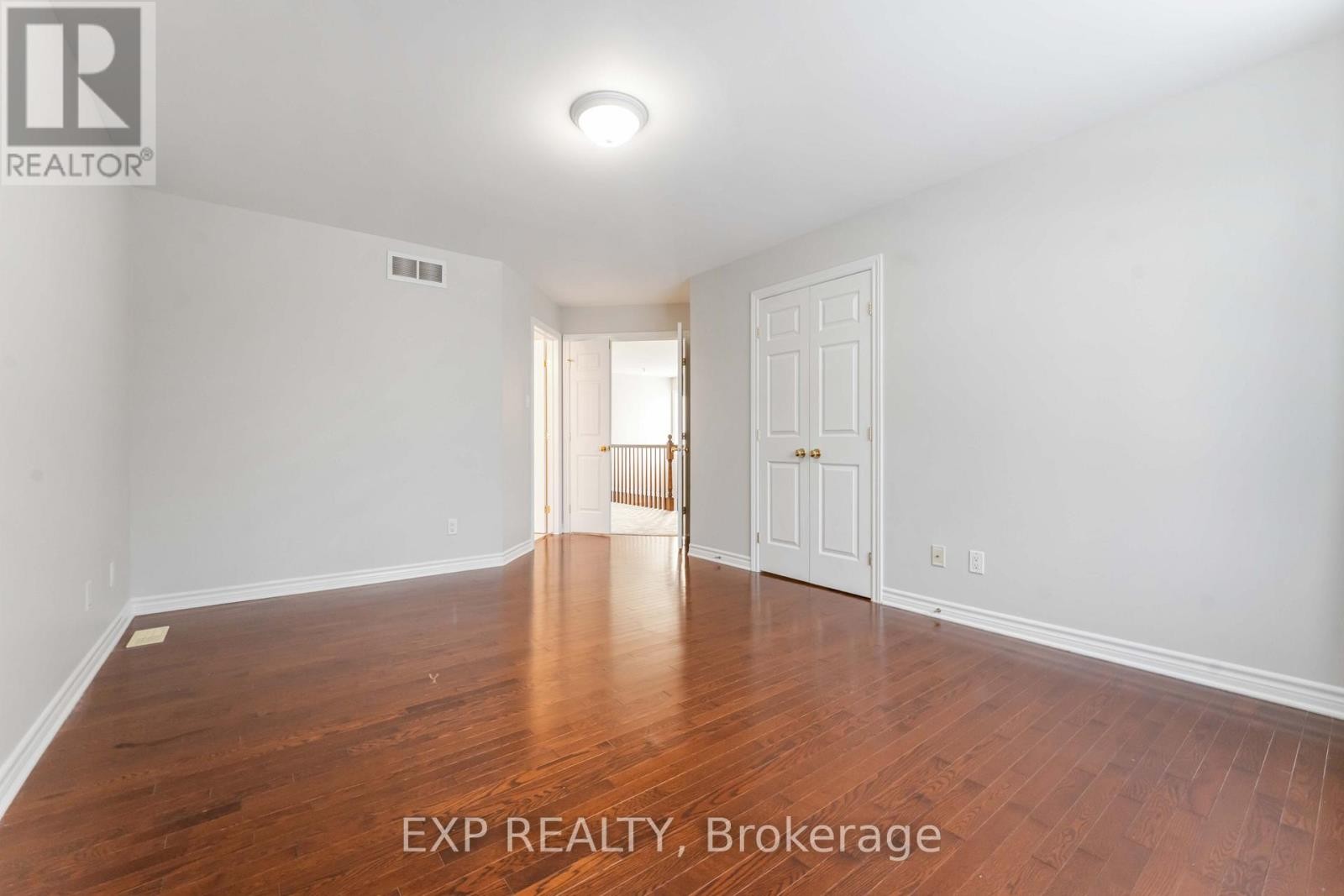 












119 ANFIELD CRESCENT

,
Ottawa,




Ontario
K2G7B7

