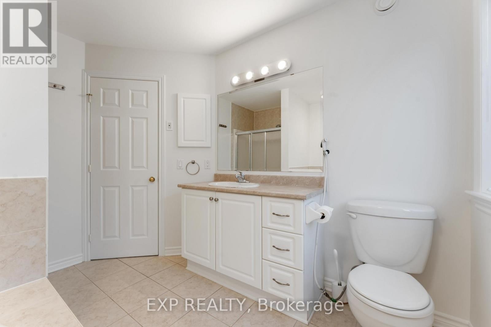 












119 ANFIELD CRESCENT

,
Ottawa,




Ontario
K2G7B7

