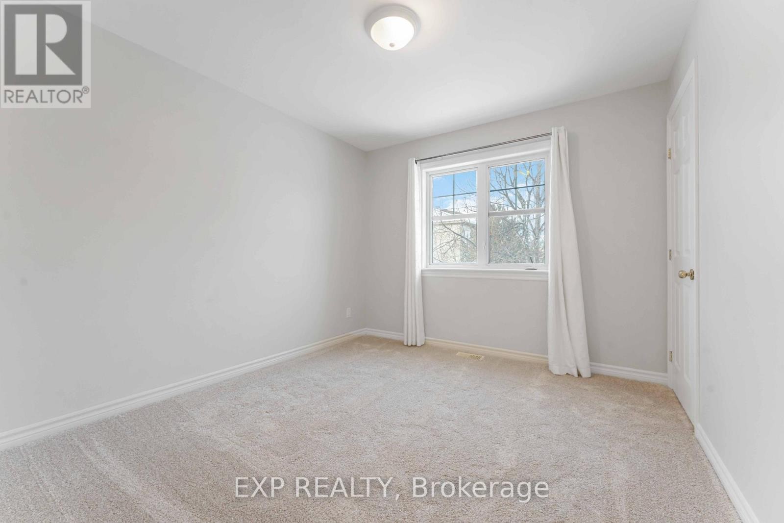 












119 ANFIELD CRESCENT

,
Ottawa,




Ontario
K2G7B7

