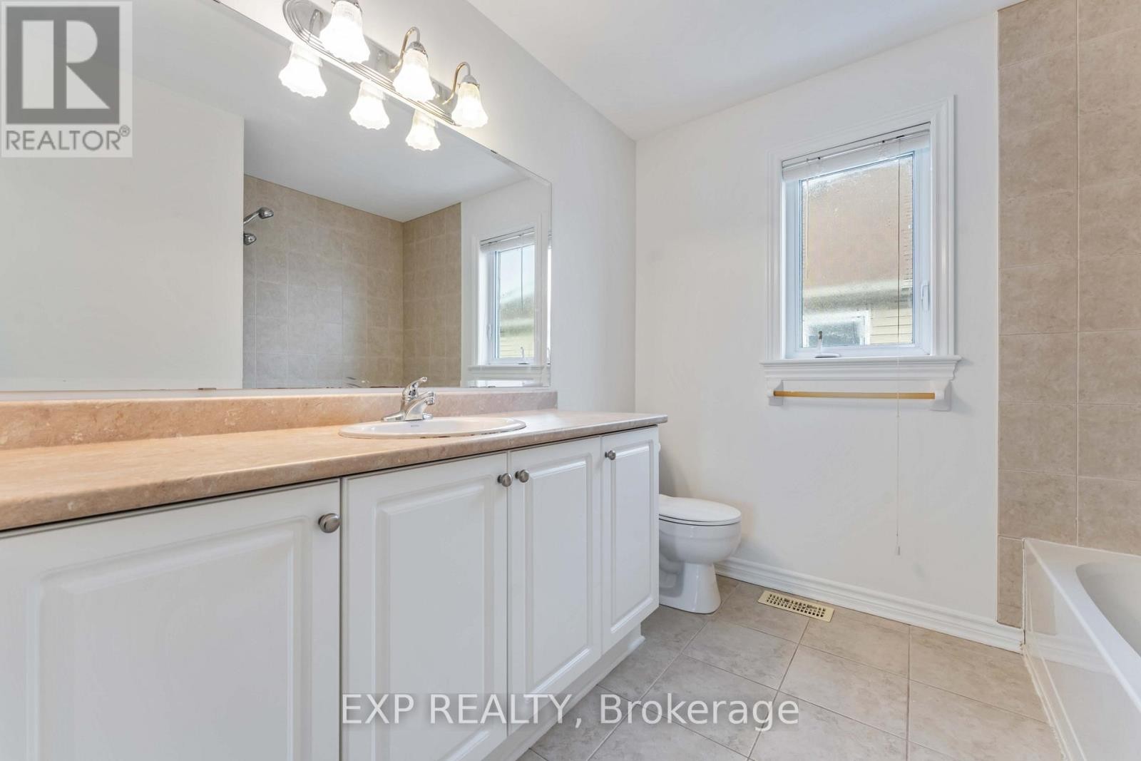 












119 ANFIELD CRESCENT

,
Ottawa,




Ontario
K2G7B7

