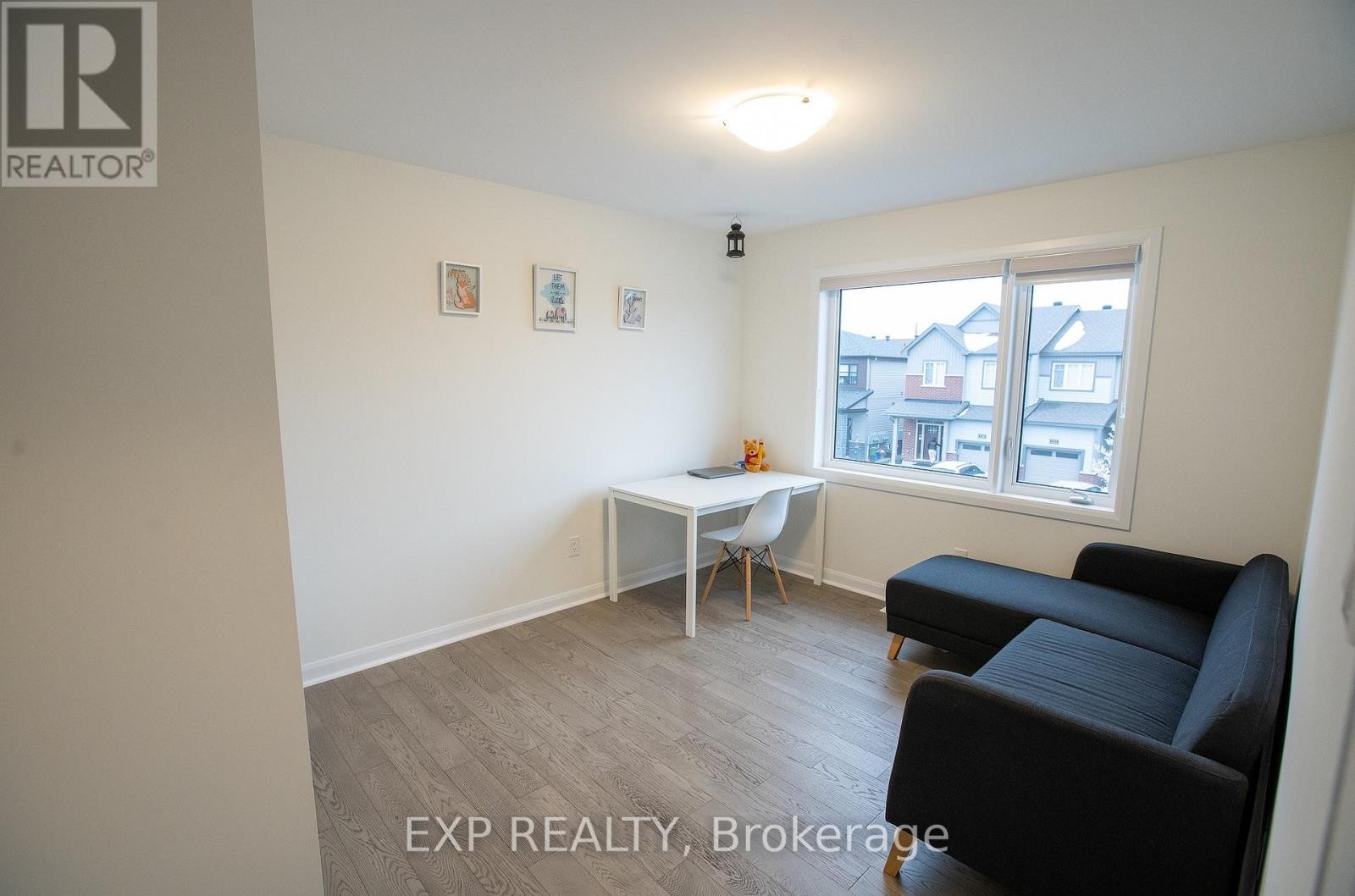 












137 MAYNOOTH COURT

,
Ottawa,




Ontario
K2J6Y4

