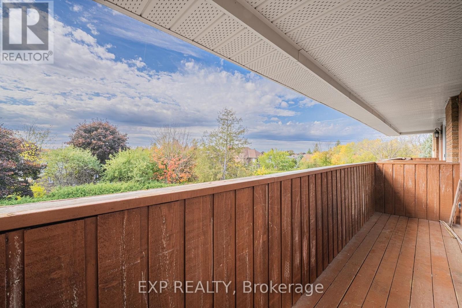 












208 STRATAS COURT

,
Ottawa,




Ontario
K2L3K5

