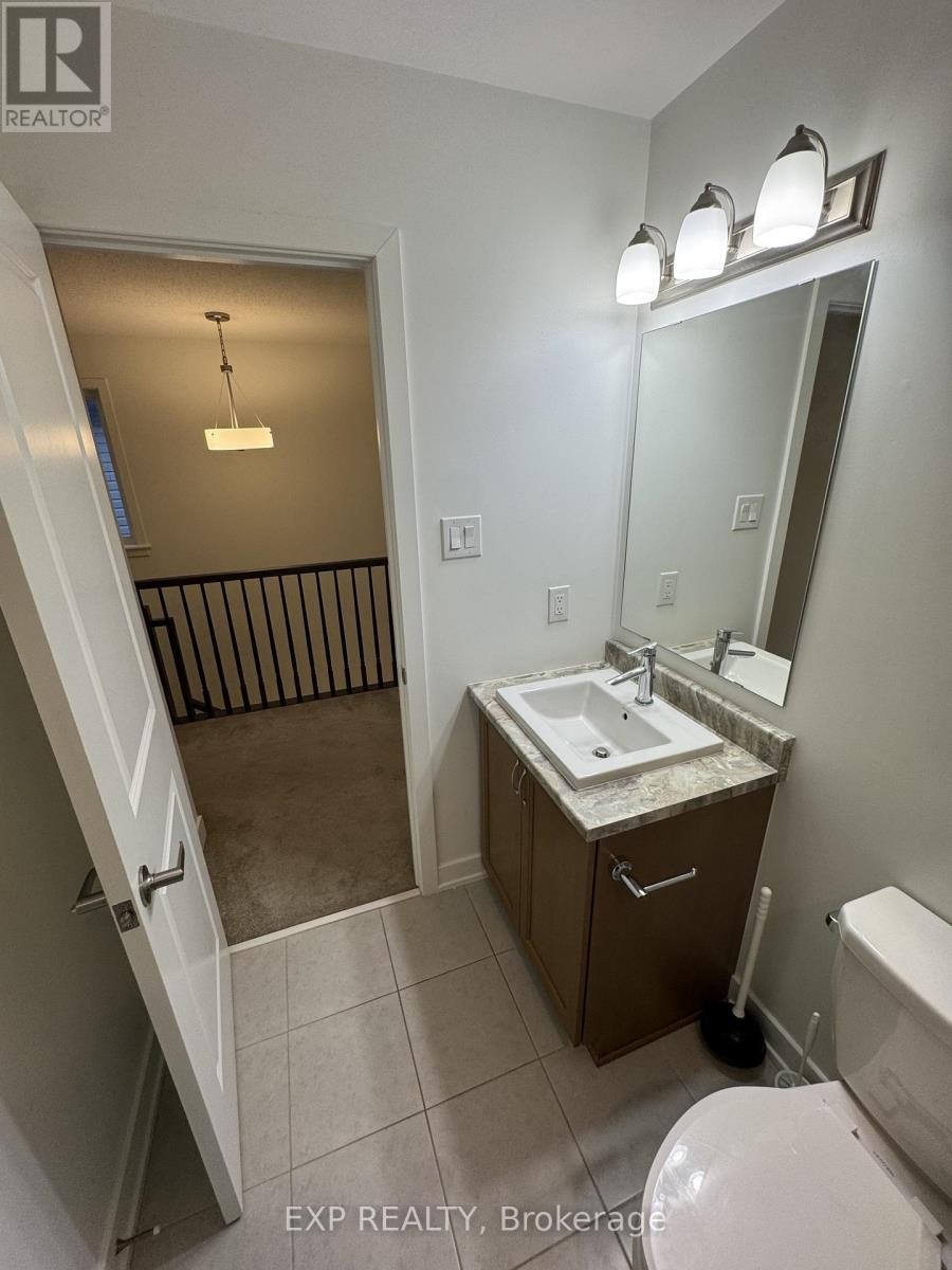 












914 ALVAREZ LANE

,
Ottawa,




Ontario
K1T0W2

