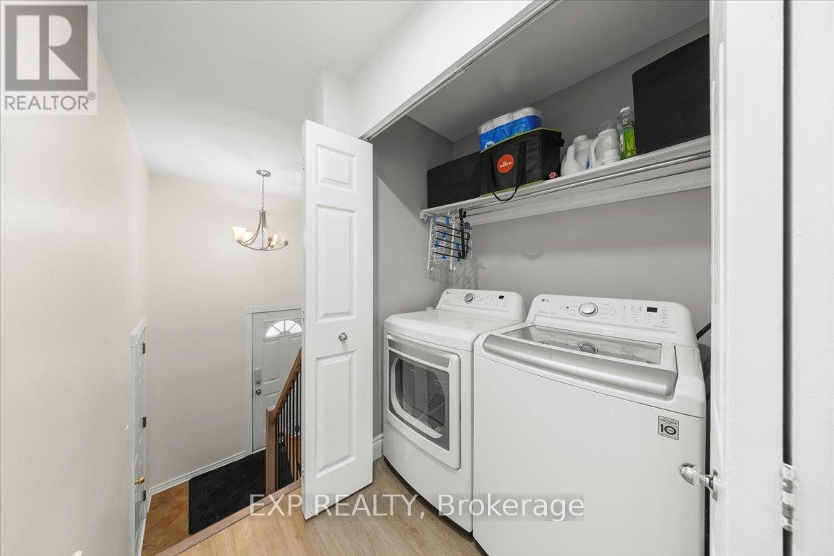 












108 ST THOMAS ROAD

,
Russell,




Ontario
K0A3H0

