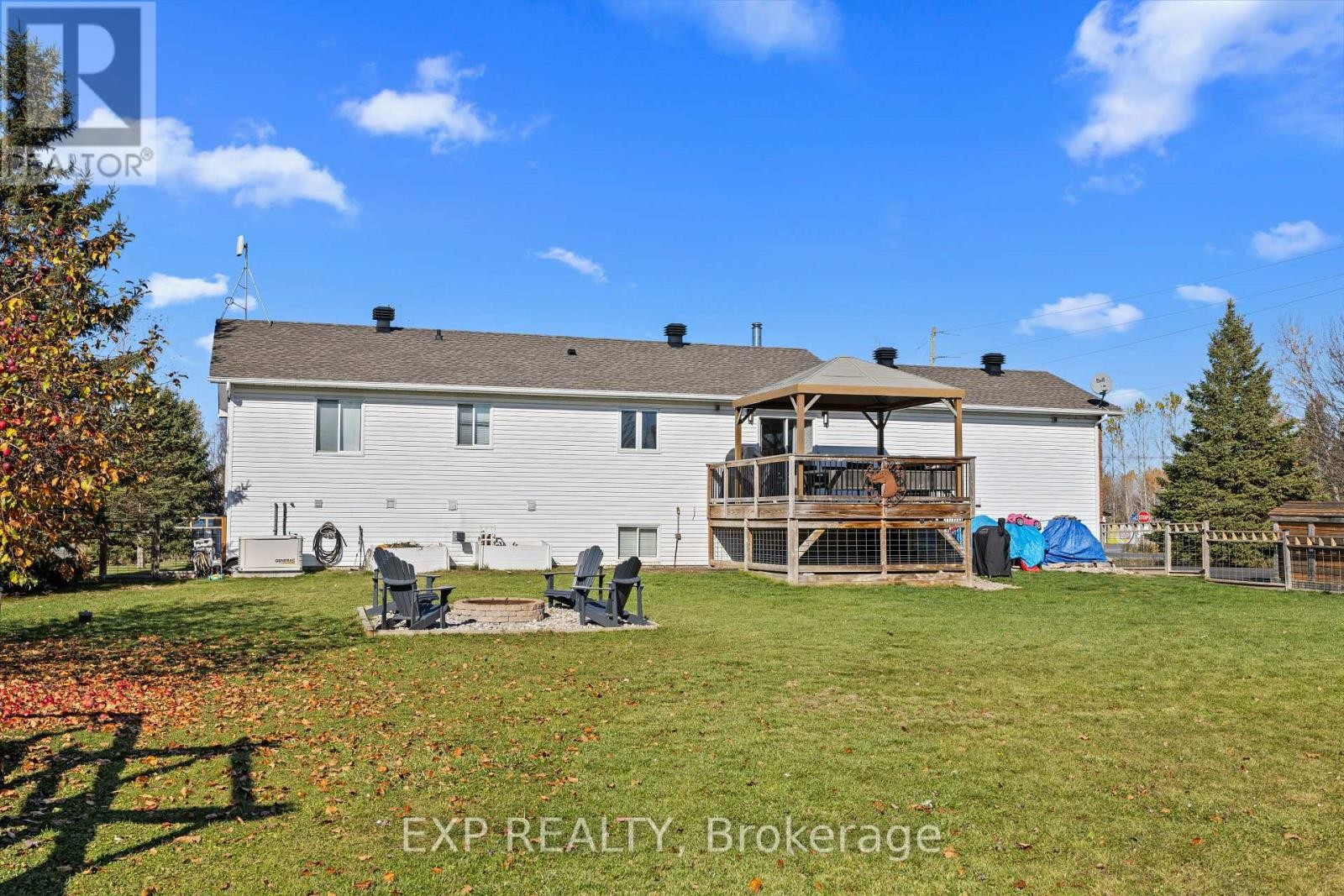 












108 ST THOMAS ROAD

,
Russell,




Ontario
K0A3H0

