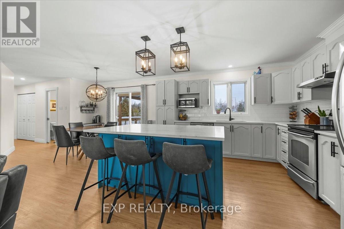 












108 ST THOMAS ROAD

,
Russell,




Ontario
K0A3H0

