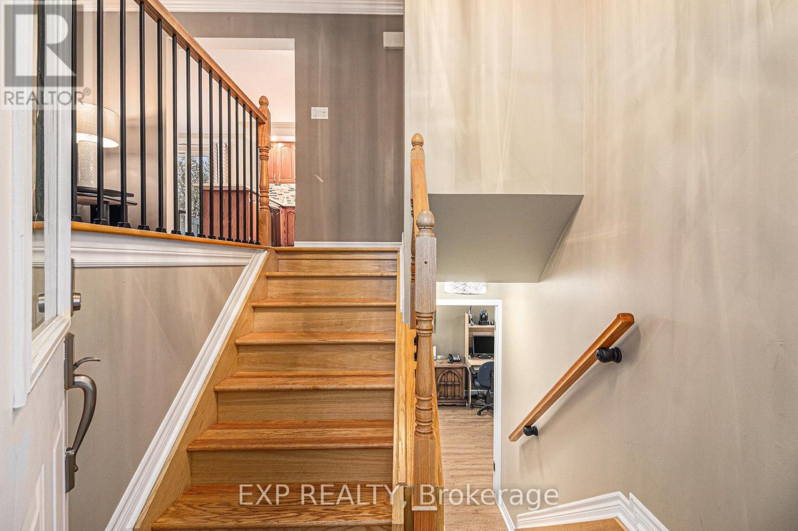 












2 CASTLEBEAU STREET

,
Russell,




Ontario
K0A1W0

