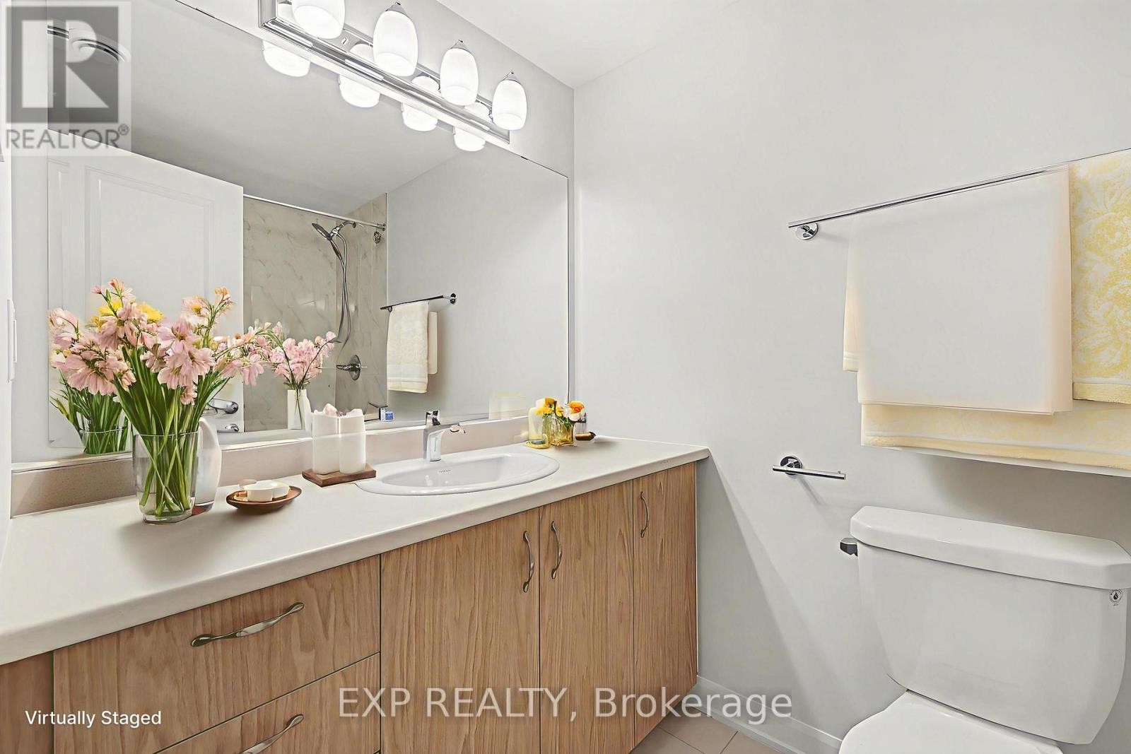 












1116 CREEKWAY PRIVATE

,
Ottawa,




Ontario
K2T0R8

