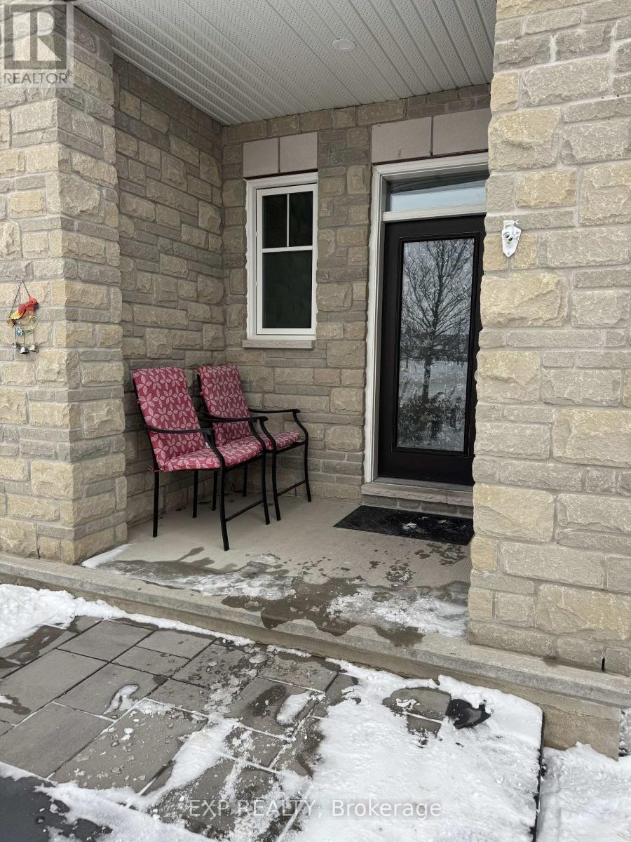 












231 BRAMBLING WAY

,
Ottawa,




Ontario
K2J0E4

