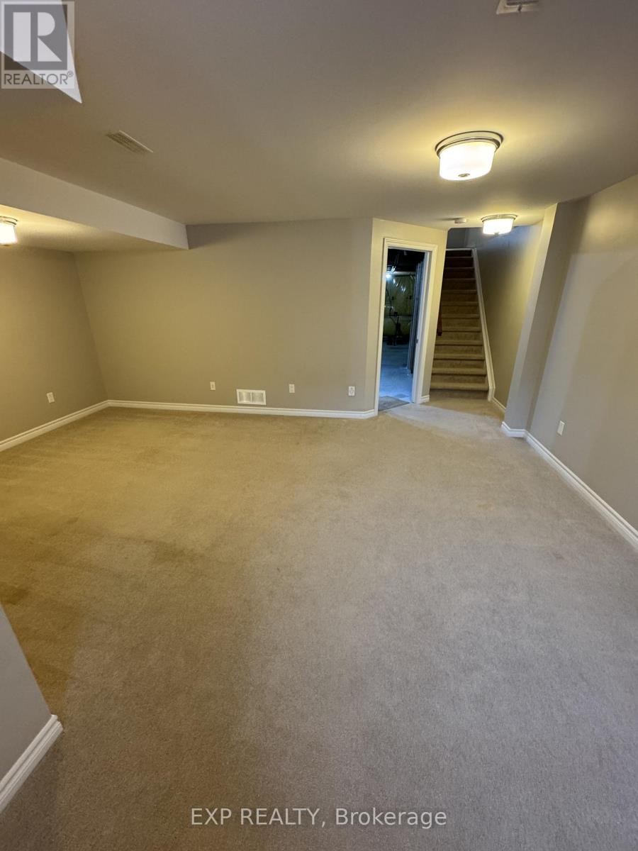 












231 BRAMBLING WAY

,
Ottawa,




Ontario
K2J0E4

