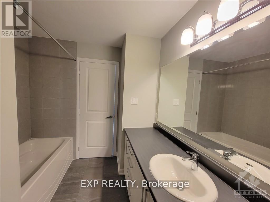 












65 TEELIN CIRCLE

,
Ottawa,




Ontario
K2J6T9

