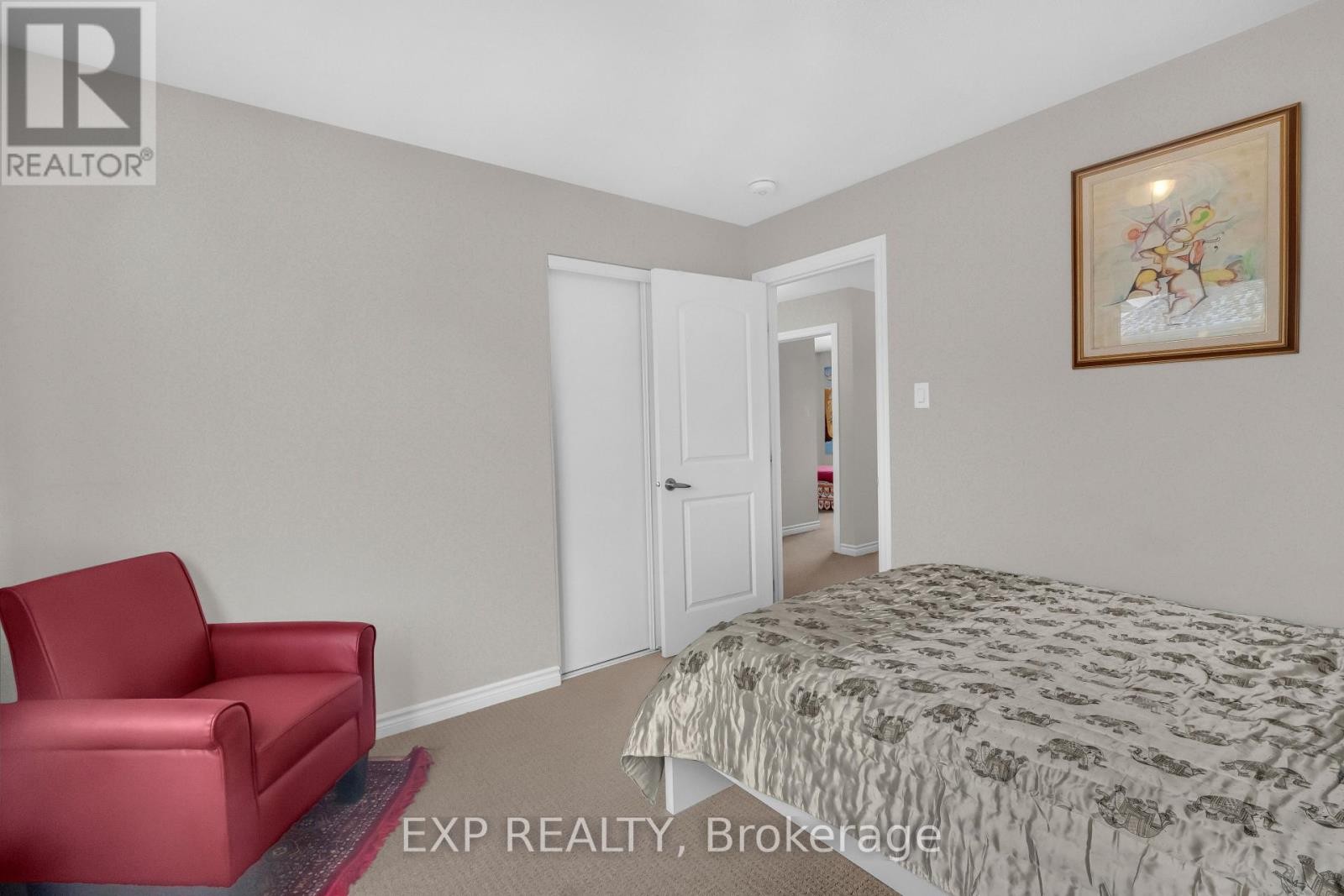 












208 DOUGLAS FIR STREET N

,
Ottawa,




Ontario
K2J6P9

