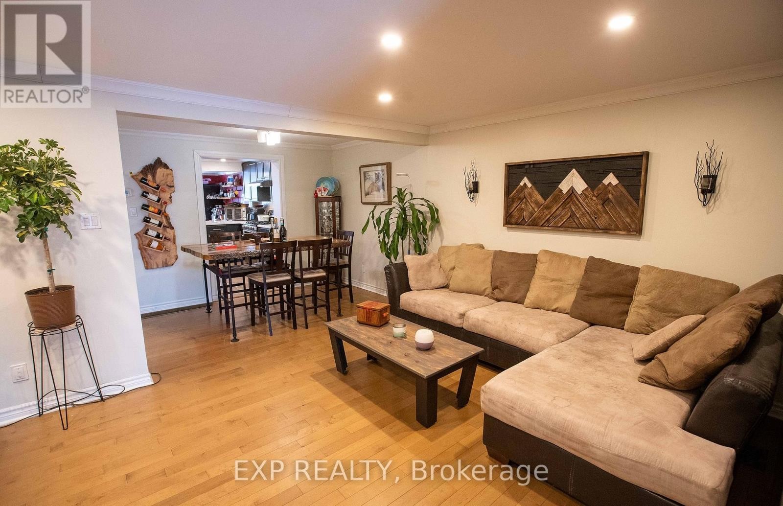 












1108 GRENOBLE CRESCENT

,
Ottawa,




Ontario
K1C2C6

