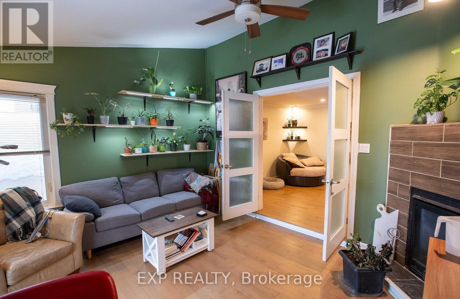 












1108 GRENOBLE CRESCENT

,
Ottawa,




Ontario
K1C2C6

