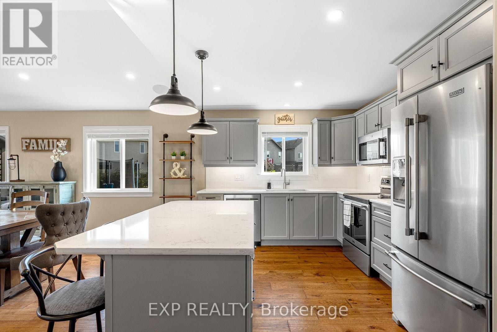 












86 HORTON STREET

,
Mississippi Mills,




Ontario
K0A1A0

