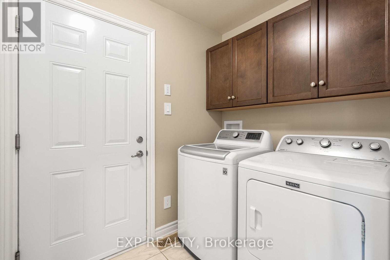 












86 HORTON STREET

,
Mississippi Mills,




Ontario
K0A1A0

