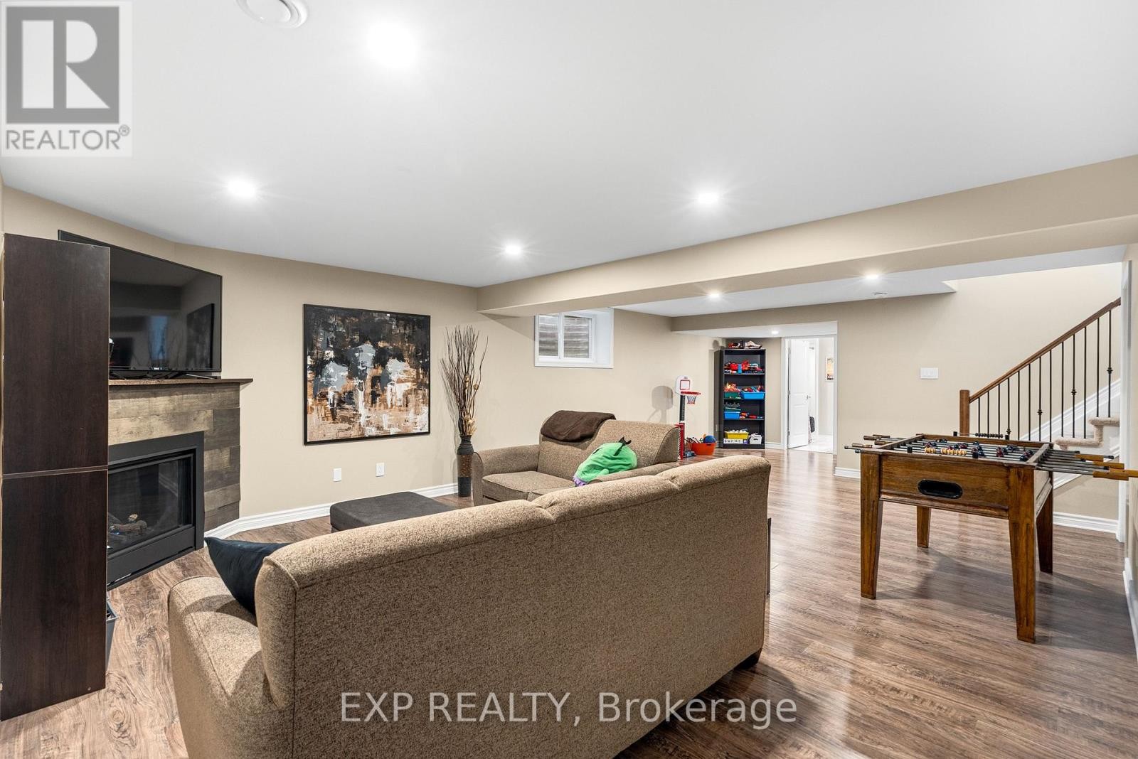 












86 HORTON STREET

,
Mississippi Mills,




Ontario
K0A1A0

