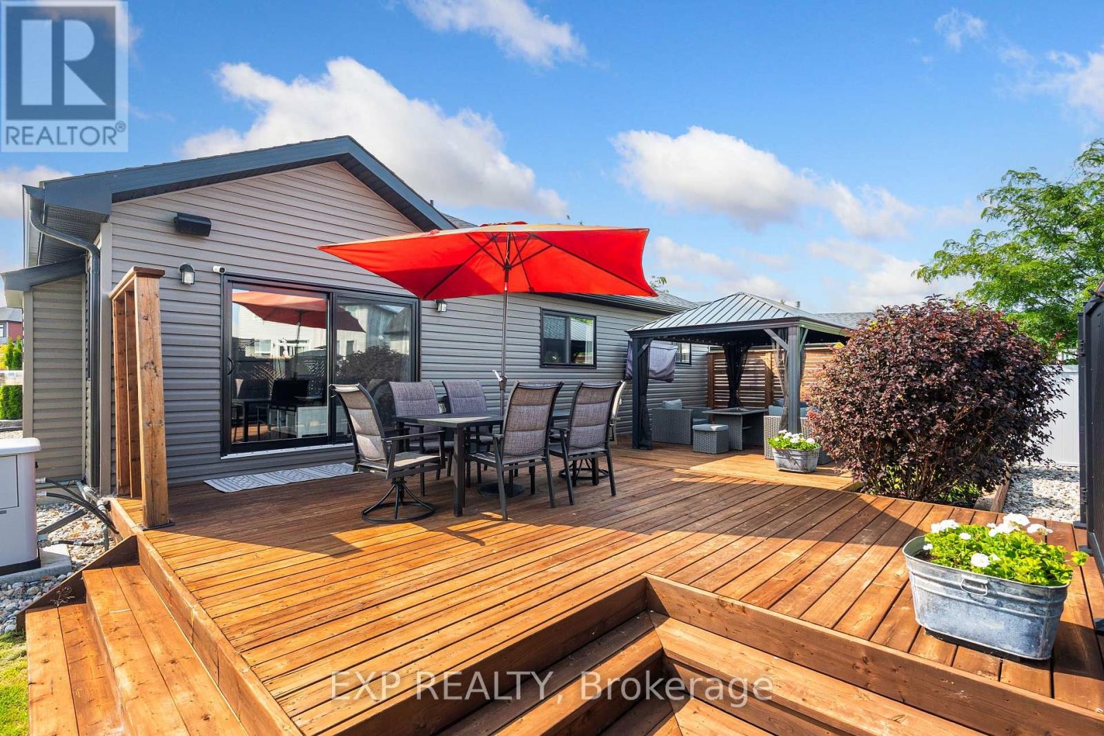 












86 HORTON STREET

,
Mississippi Mills,




Ontario
K0A1A0

