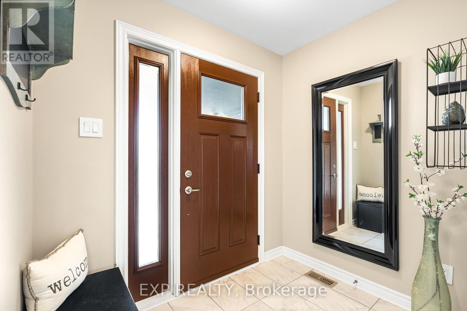 












86 HORTON STREET

,
Mississippi Mills,




Ontario
K0A1A0

