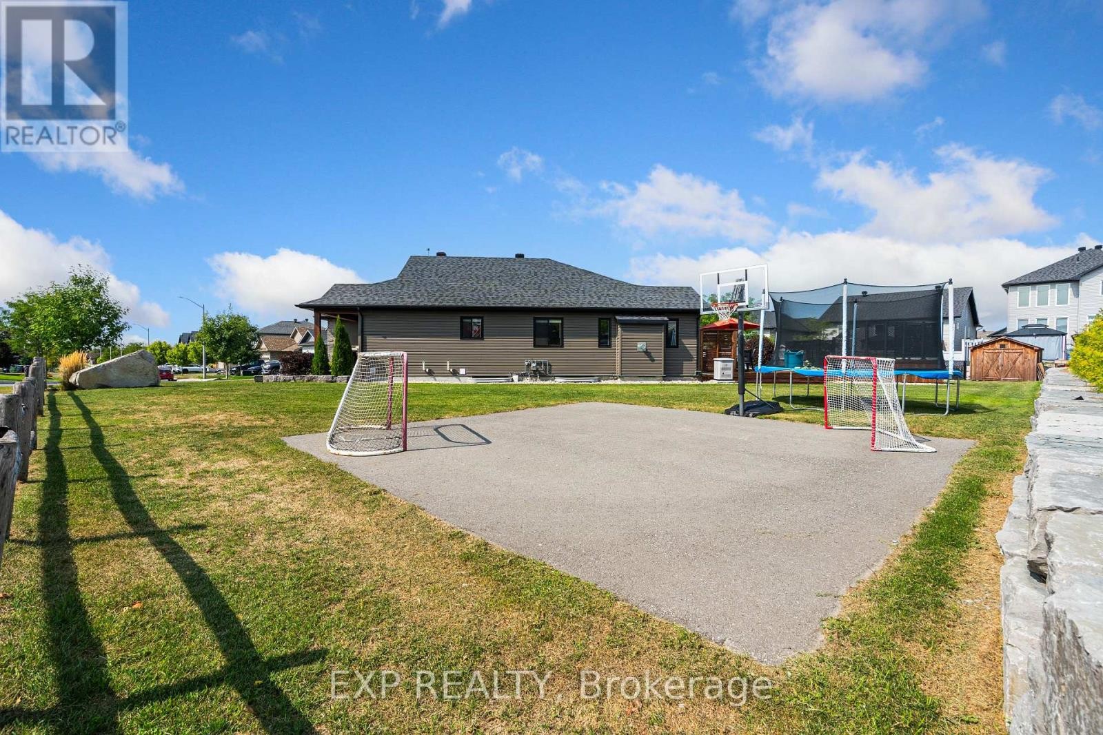 












86 HORTON STREET

,
Mississippi Mills,




Ontario
K0A1A0

