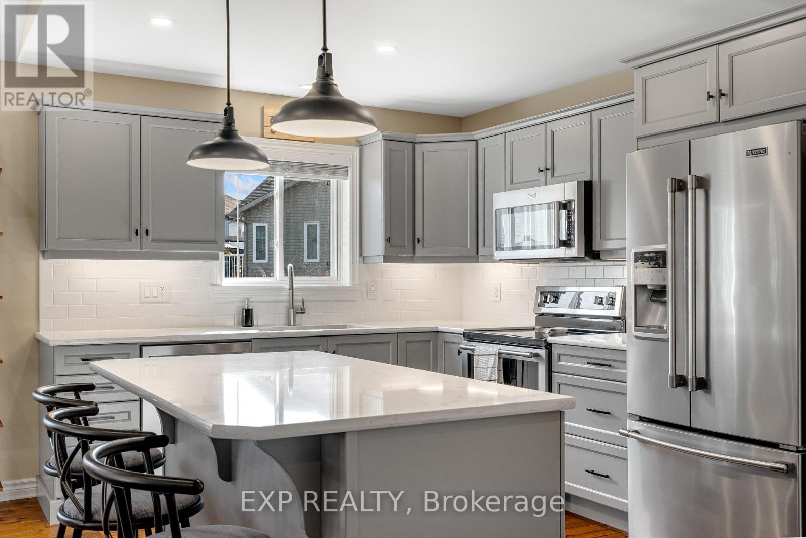 












86 HORTON STREET

,
Mississippi Mills,




Ontario
K0A1A0

