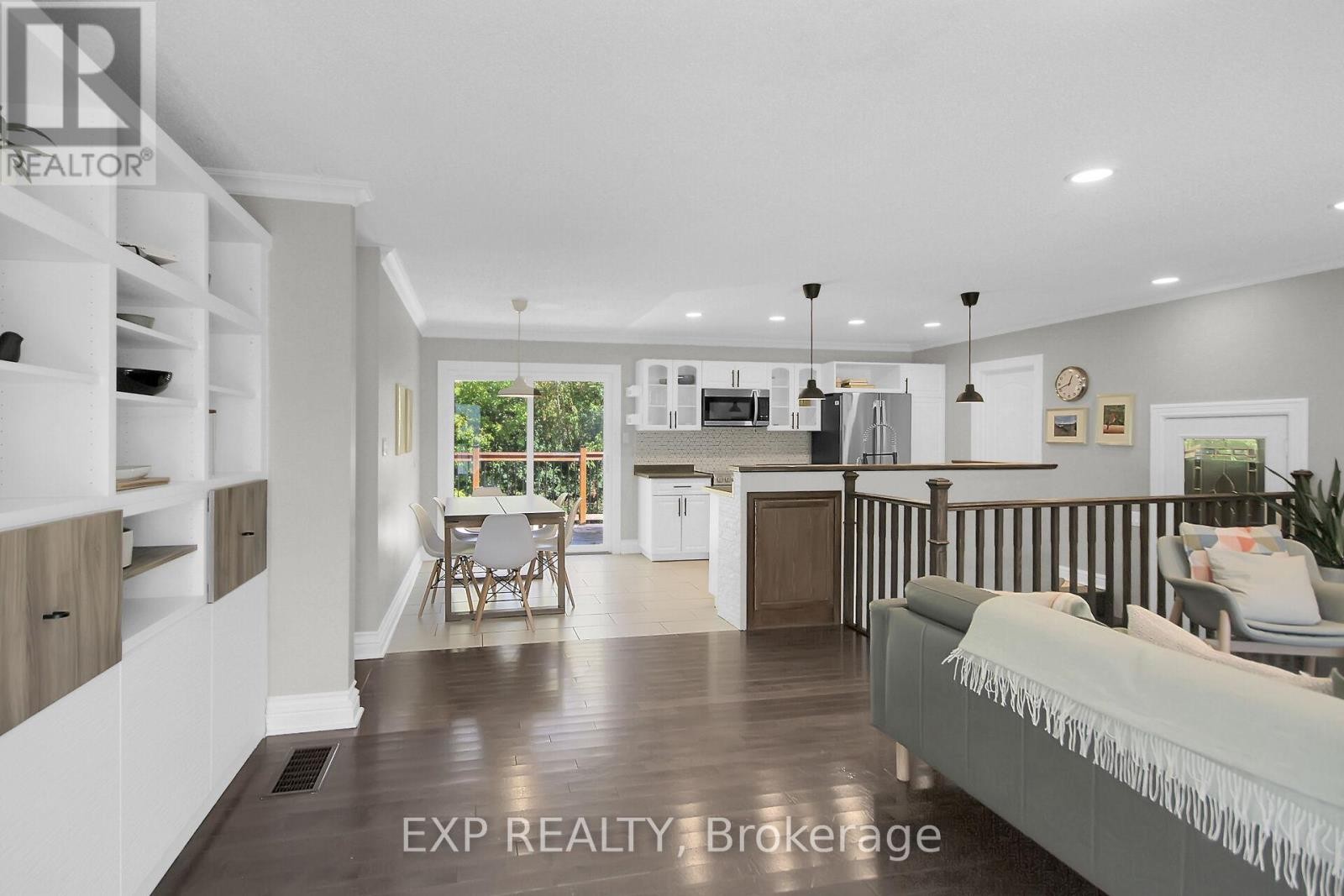 












301 WATER STREET

,
Mississippi Mills,




Ontario
K0A1A0

