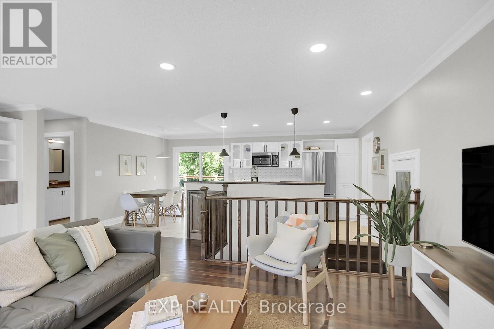 












301 WATER STREET

,
Mississippi Mills,




Ontario
K0A1A0

