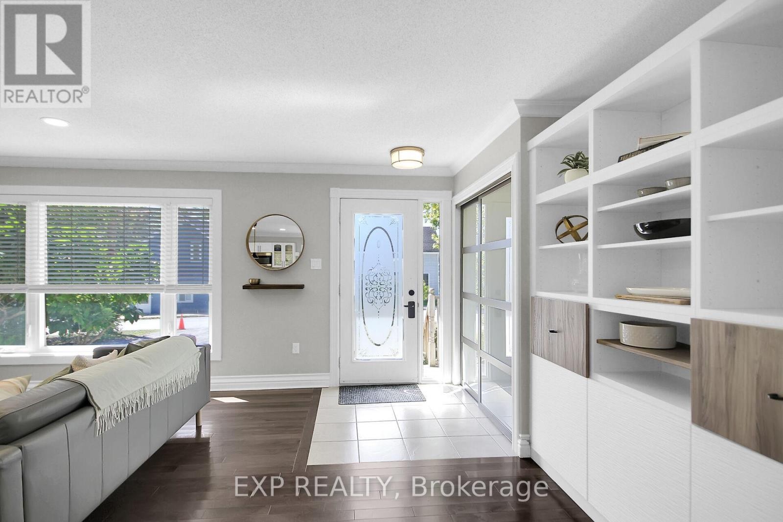 












301 WATER STREET

,
Mississippi Mills,




Ontario
K0A1A0

