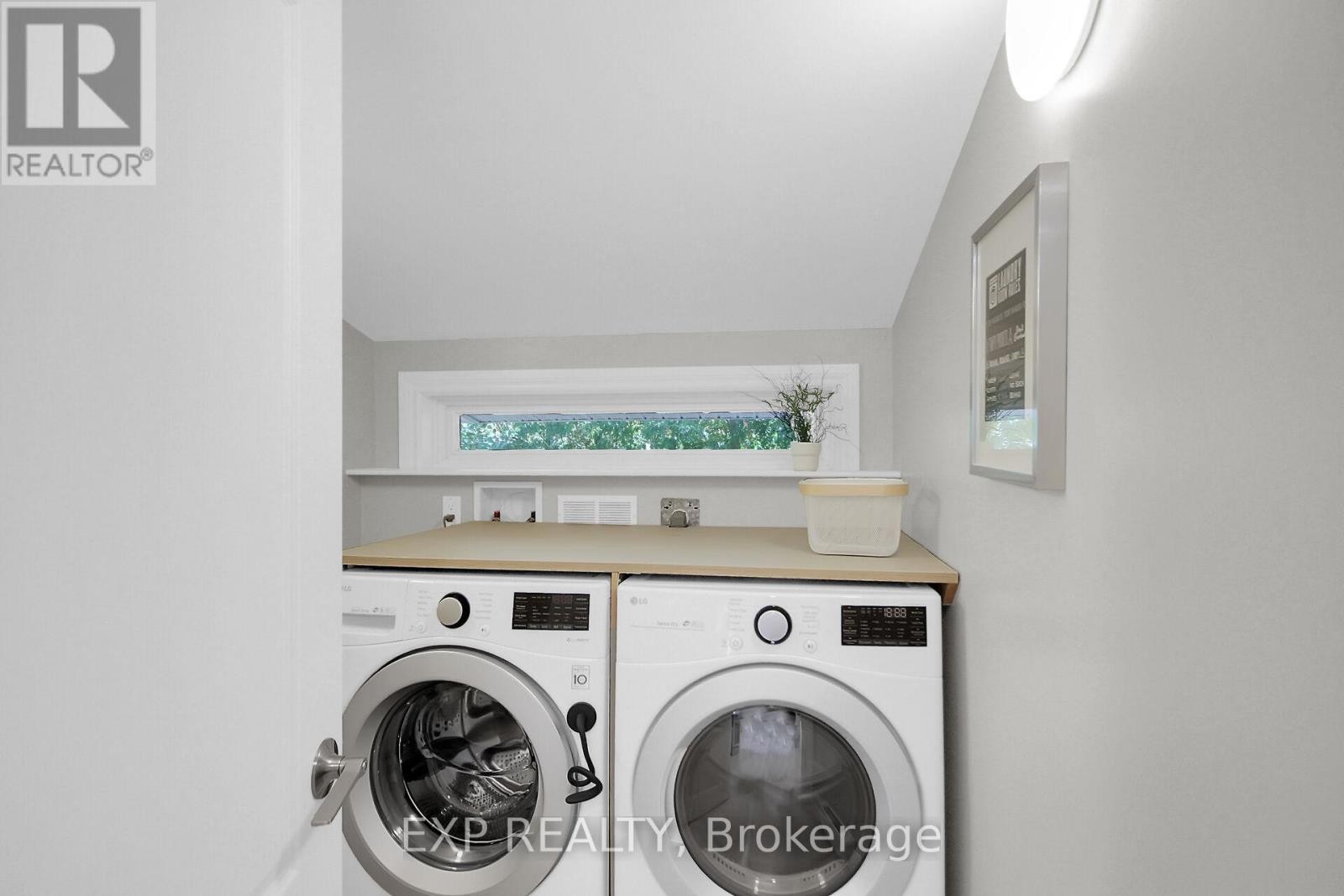 












301 WATER STREET

,
Mississippi Mills,




Ontario
K0A1A0

