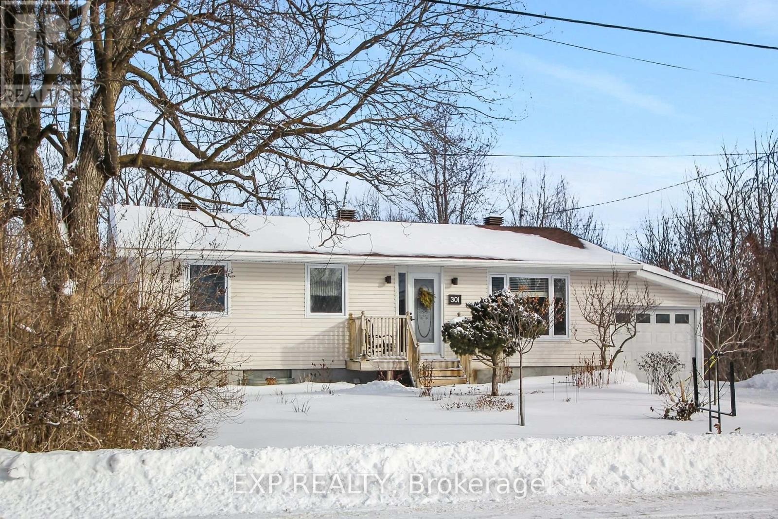 












301 WATER STREET

,
Mississippi Mills,




Ontario
K0A1A0

