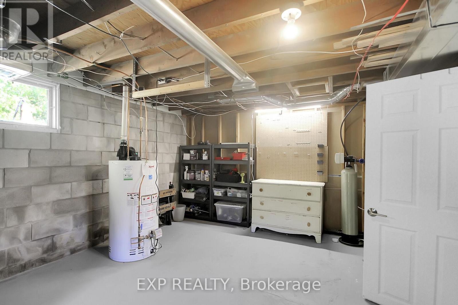 












301 WATER STREET

,
Mississippi Mills,




Ontario
K0A1A0

