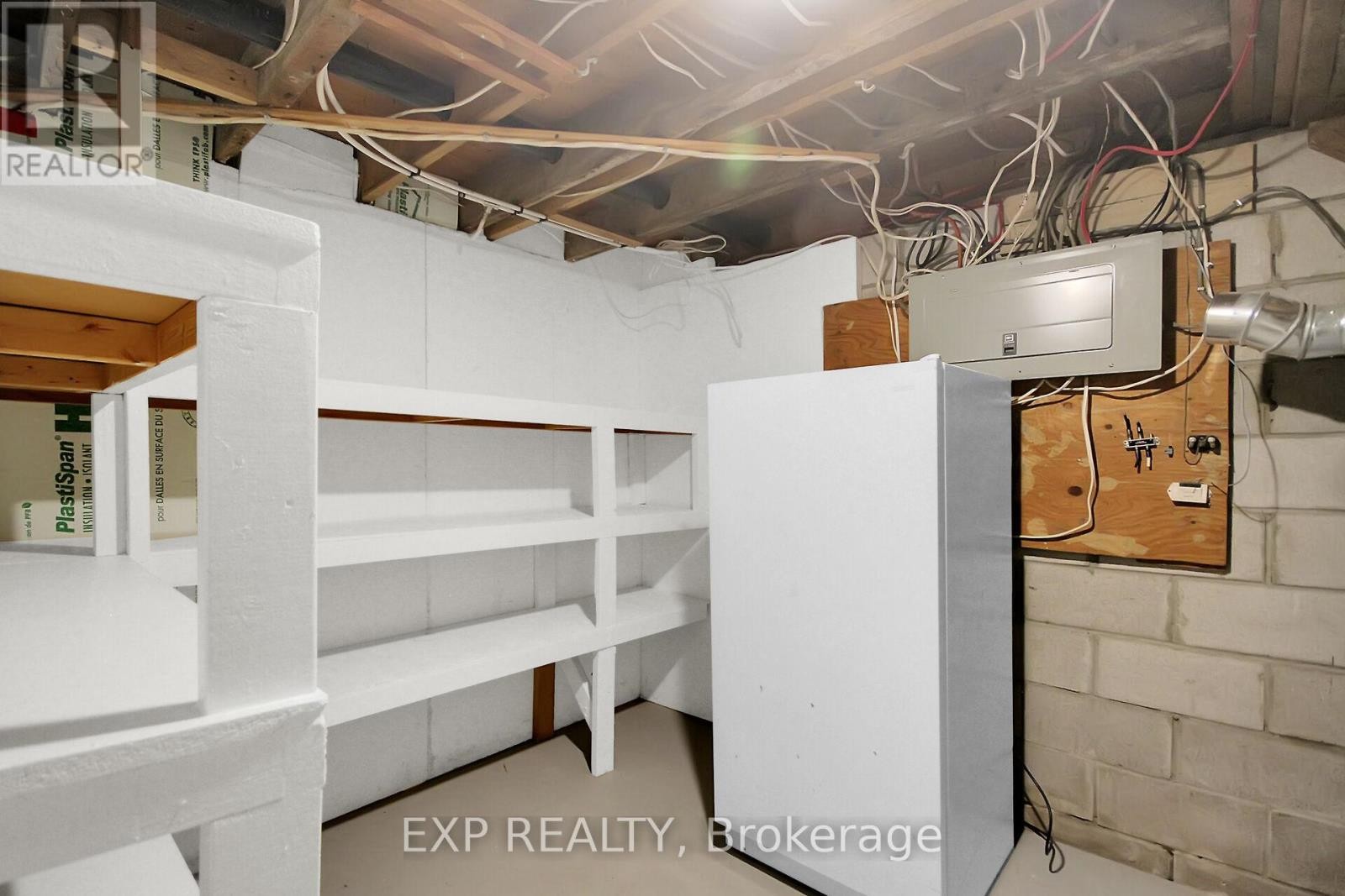 












301 WATER STREET

,
Mississippi Mills,




Ontario
K0A1A0

