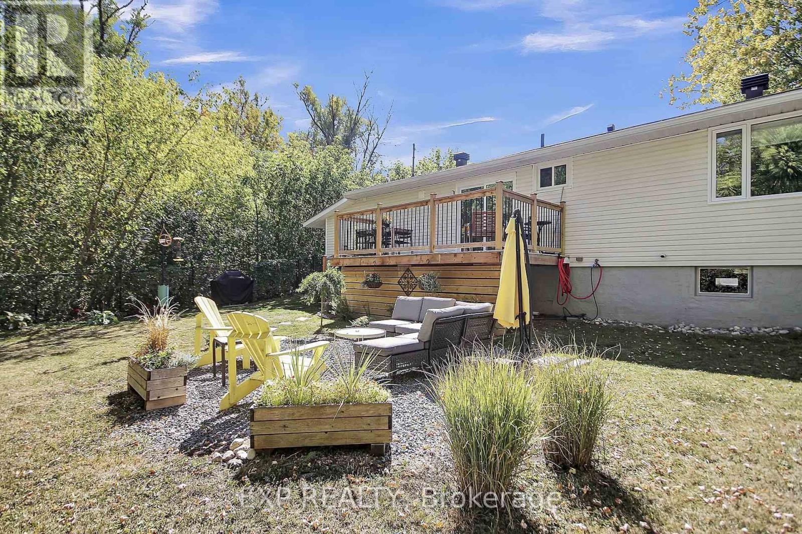 












301 WATER STREET

,
Mississippi Mills,




Ontario
K0A1A0

