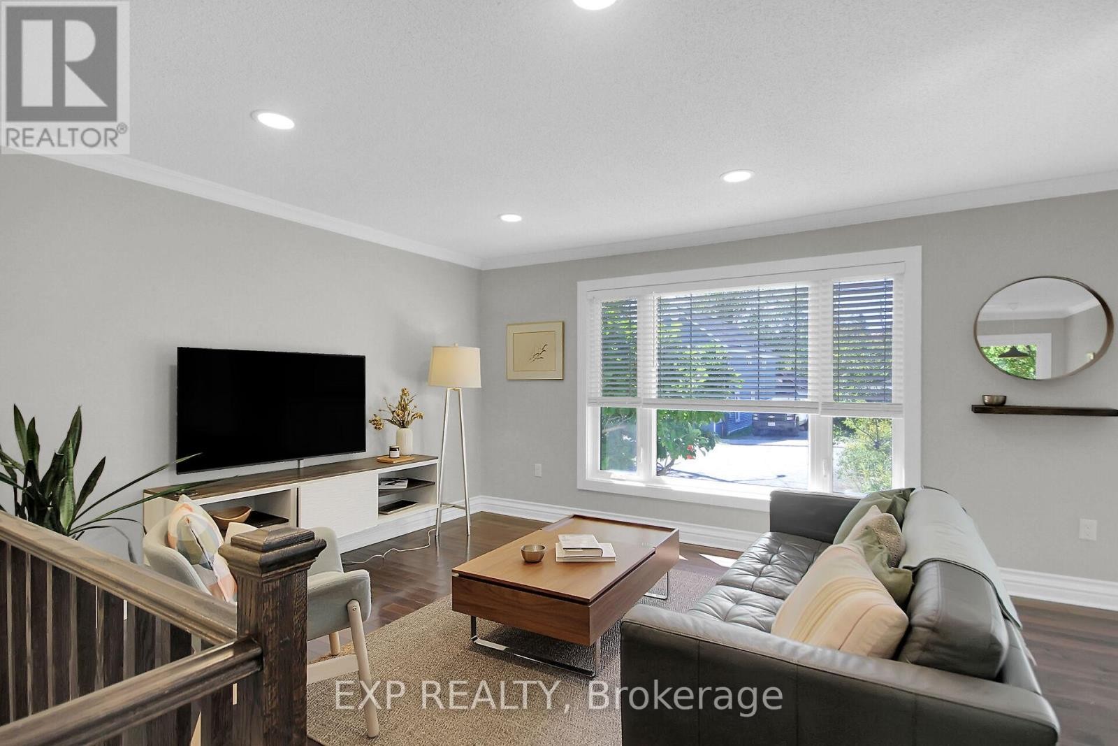 












301 WATER STREET

,
Mississippi Mills,




Ontario
K0A1A0

