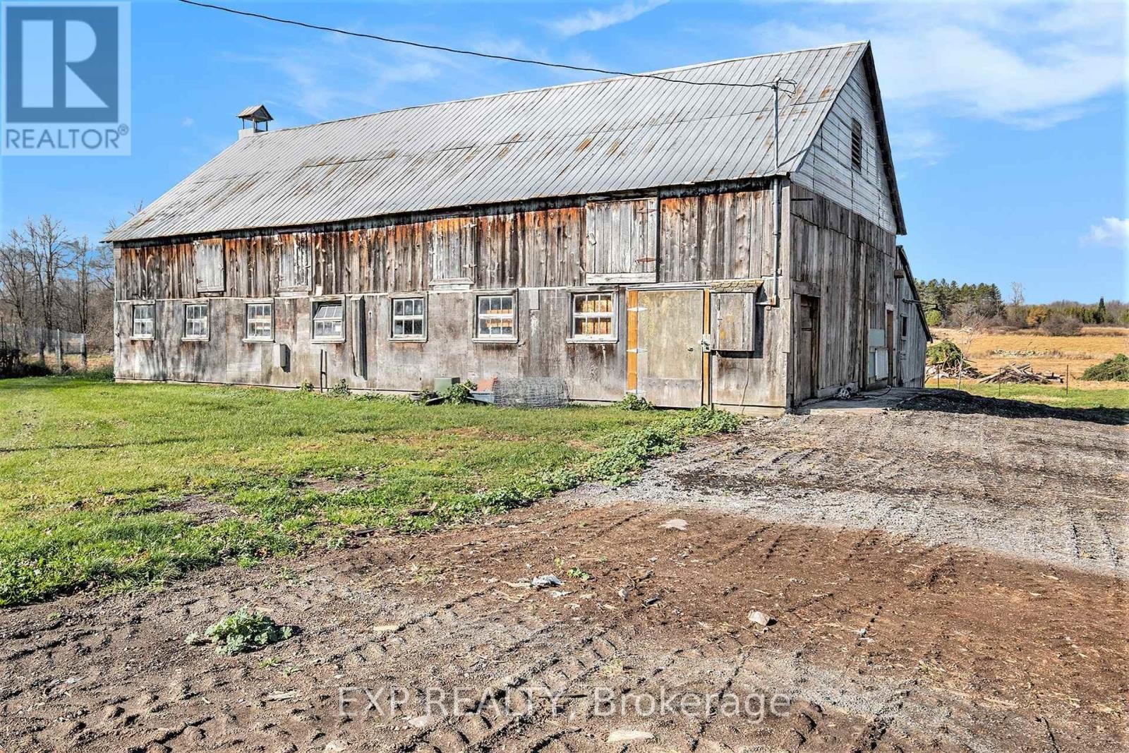 












18873 KENYON CONCESSION 5 ROAD

,
North Glengarry,




Ontario
K0C1A0

