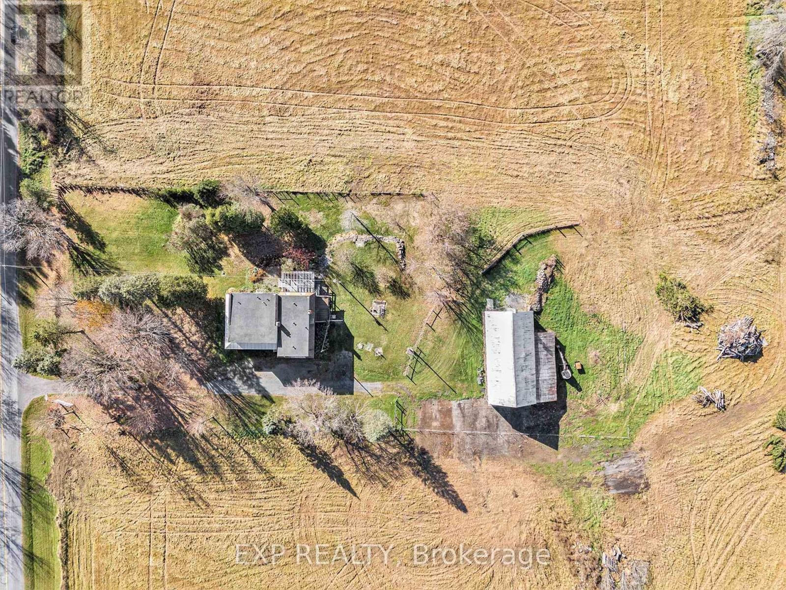 












18873 KENYON CONCESSION 5 ROAD

,
North Glengarry,




Ontario
K0C1A0

