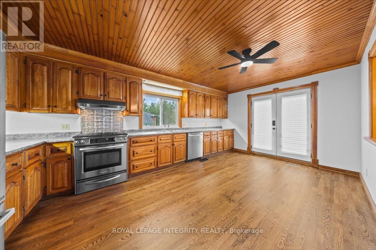 












565 VINETTE ROAD

,
Clarence-Rockland,




Ontario
K0A2A0

