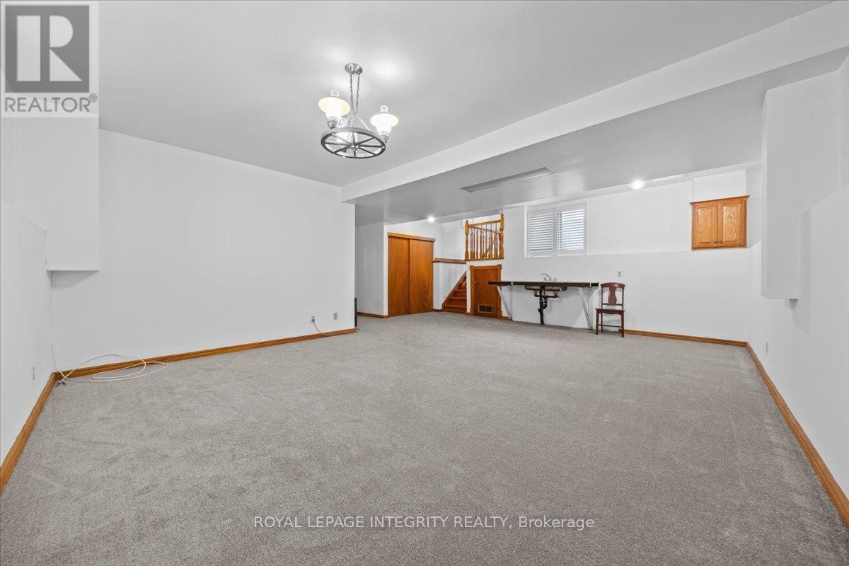 












565 VINETTE ROAD

,
Clarence-Rockland,




Ontario
K0A2A0

