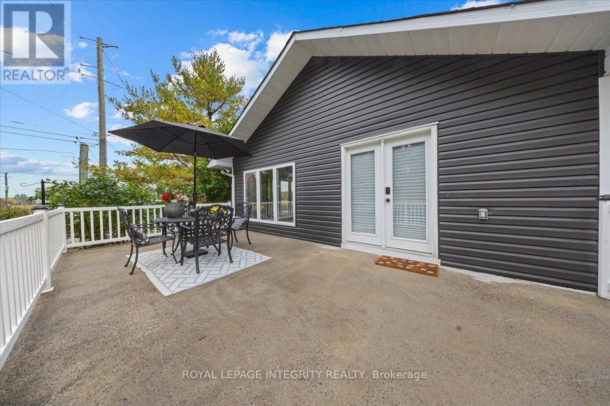 












565 VINETTE ROAD

,
Clarence-Rockland,




Ontario
K0A2A0

