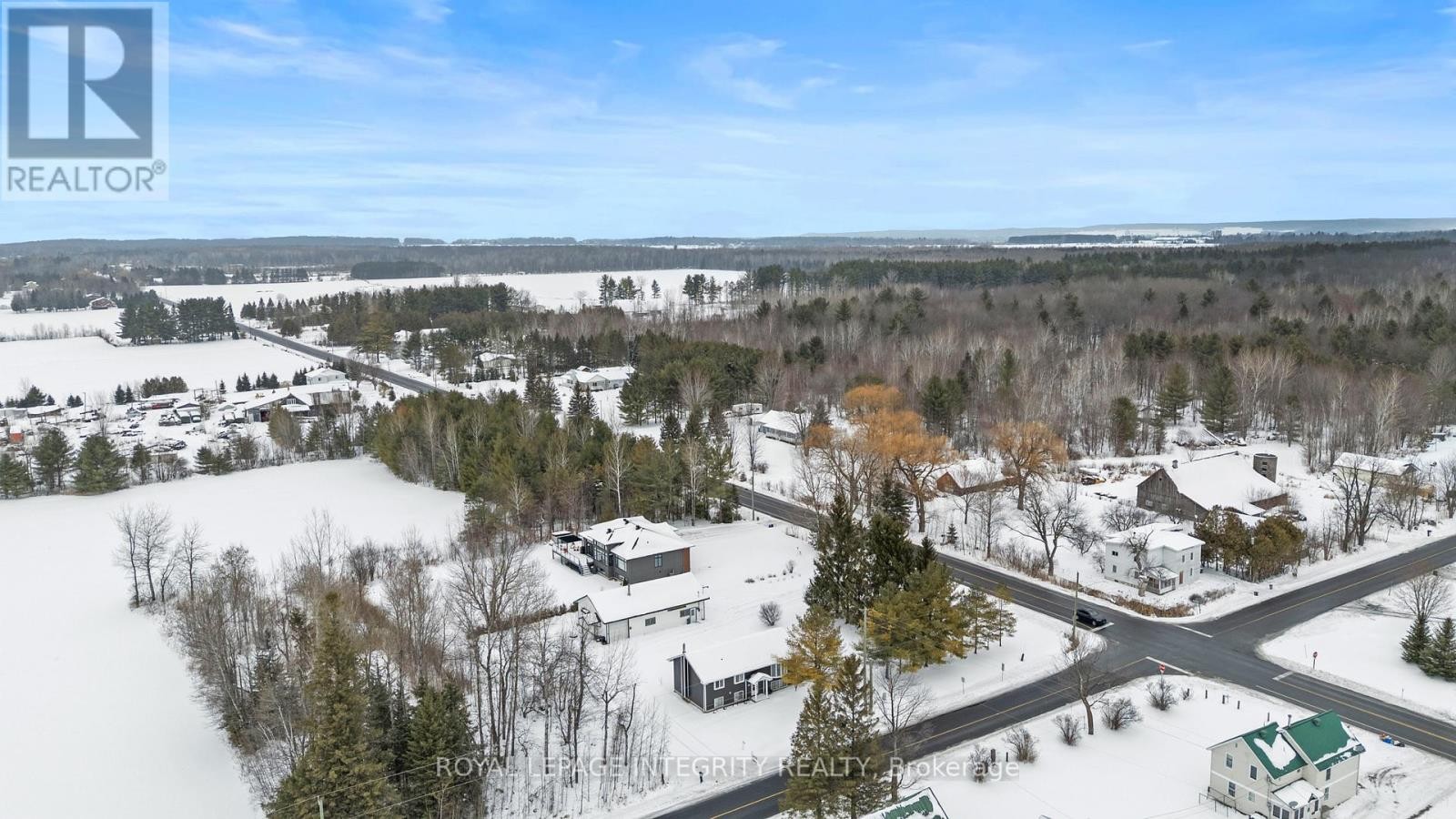 












565 VINETTE ROAD

,
Clarence-Rockland,




Ontario
K0A2A0

