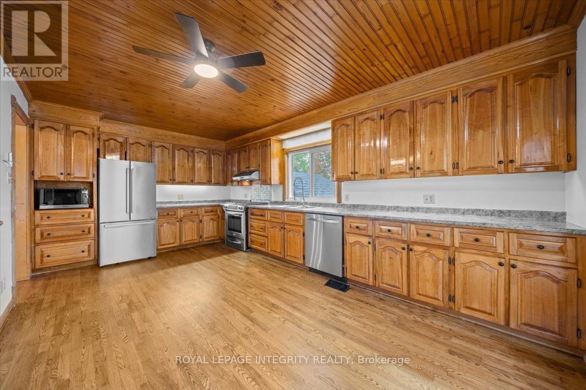 












565 VINETTE ROAD

,
Clarence-Rockland,




Ontario
K0A2A0

