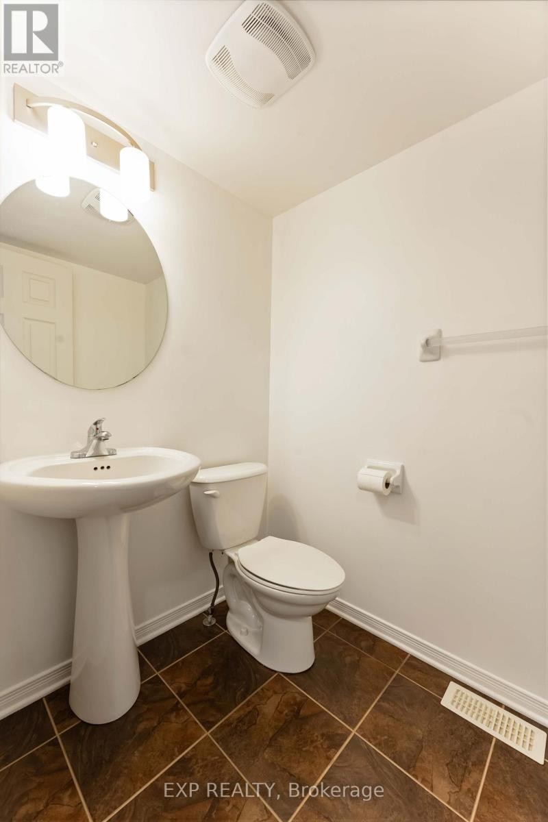 












438 HARESFIELD COURT

,
Ottawa,




Ontario
K4M0B6

