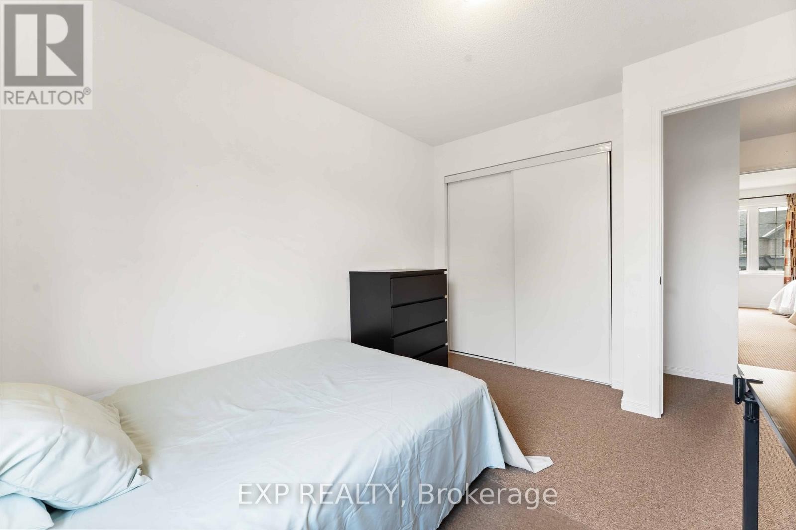 












438 HARESFIELD COURT

,
Ottawa,




Ontario
K4M0B6

